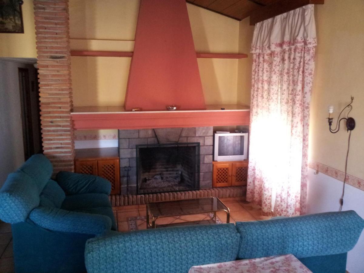 Casa Rural La Rosa De Los Vientos Фуенте-де-П'єдра Екстер'єр фото
